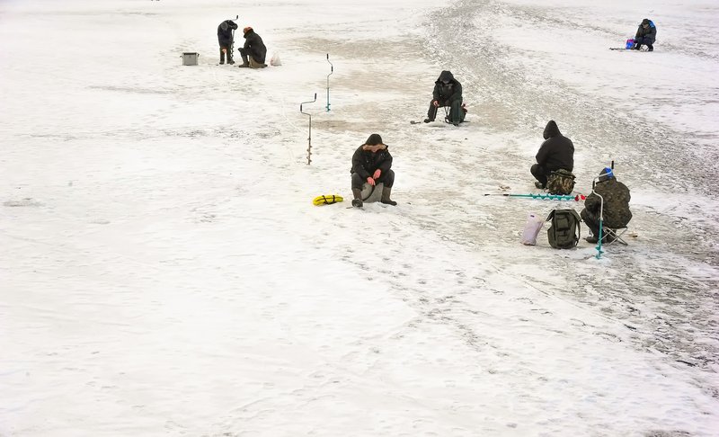 Experience the Thrill of Ice Fishing Live in UK Online Casinos